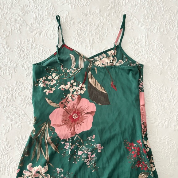 Lulus Remarkable Entrance Emerald Green Floral Print Satin Midi Dress Small - Picture 6 of 9